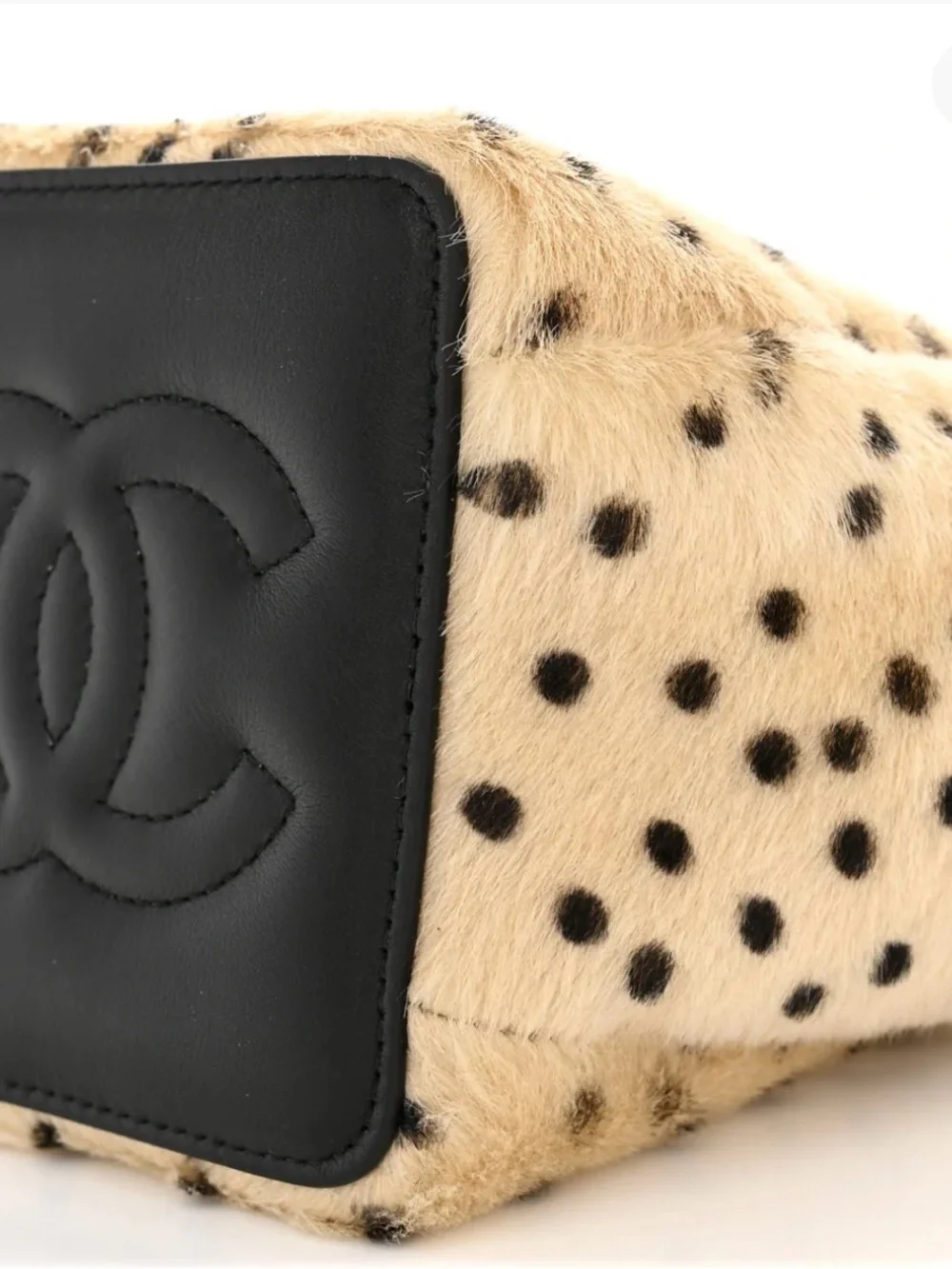 2026 Chanel Pony Hair Cheetah Fur Bucket Bag with Chain Straps - Beige/Black